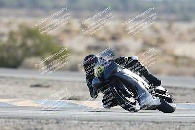 media/Dec-07-2025-CVMA (Sun) [[3e7d2de5dc]]/Race 12- Formula 40 MW and LW/